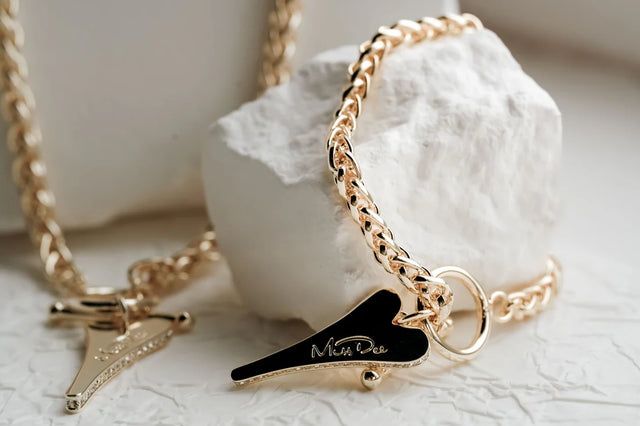MD Gold TBar Bracelet with CZ Heart