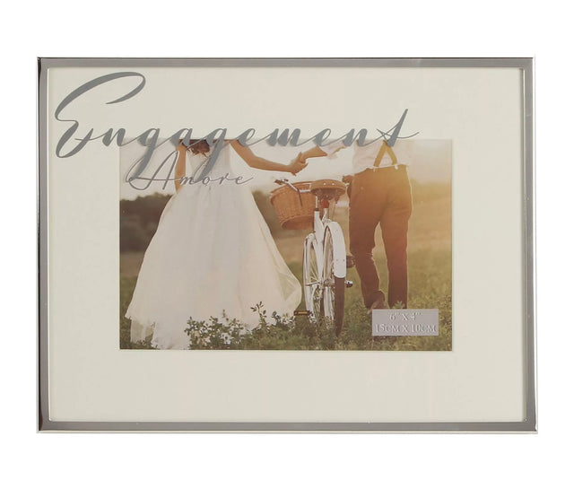 Engagement 6' x 4' Photo Frame