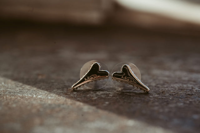 Miss Dee Silver Earrings with Crystal Edges