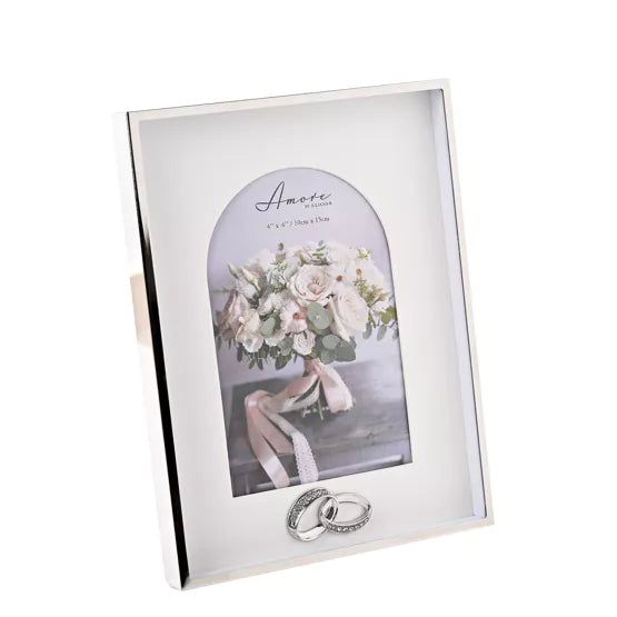 Arch 4' x 6' Photo Frame with Rings