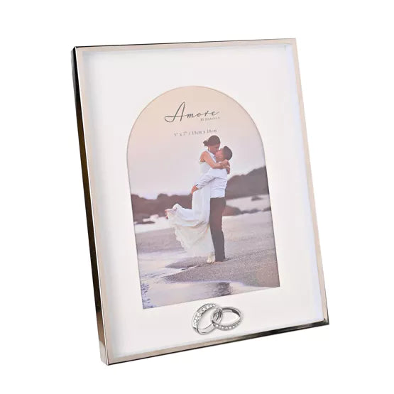 Arch 5' x 7' Photo Frame with Rings
