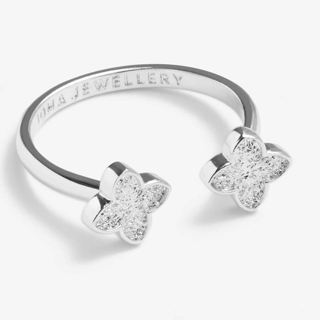 Joma Textured Clover Silver Plated Ring