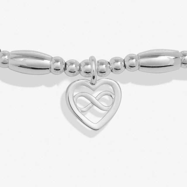 Joma Lifes a Charm ‘Family’ Boxed Bracelet
