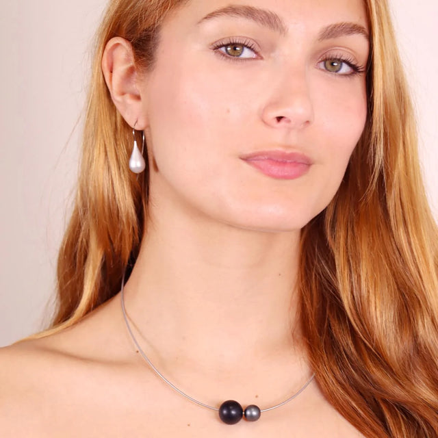 Frost Aura Ball Necklace - Black/Grey