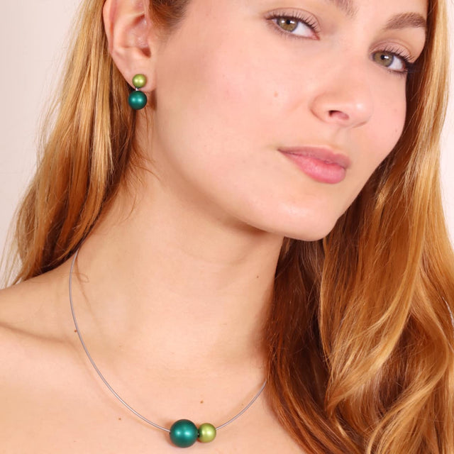 Frost Aura Ball Necklace - Green