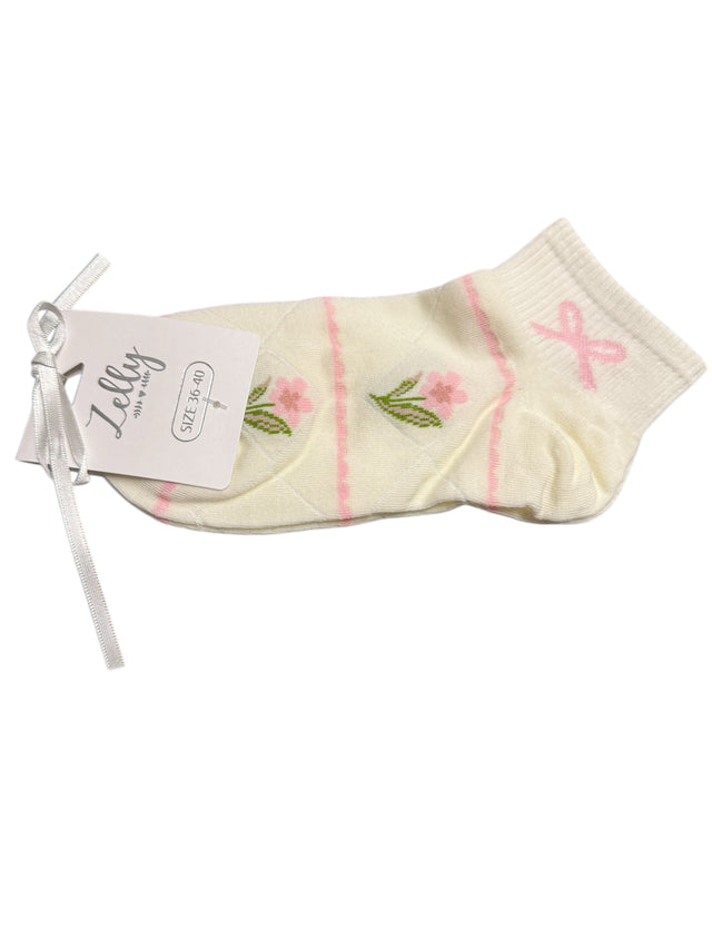 Off White Flower Ribbed Bow Trainer Socks