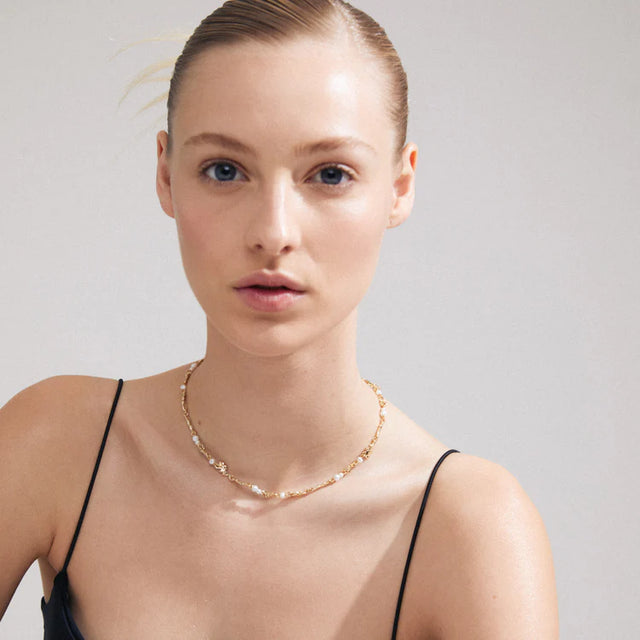 Pilgrim Focus Pearl Necklace - Gold
