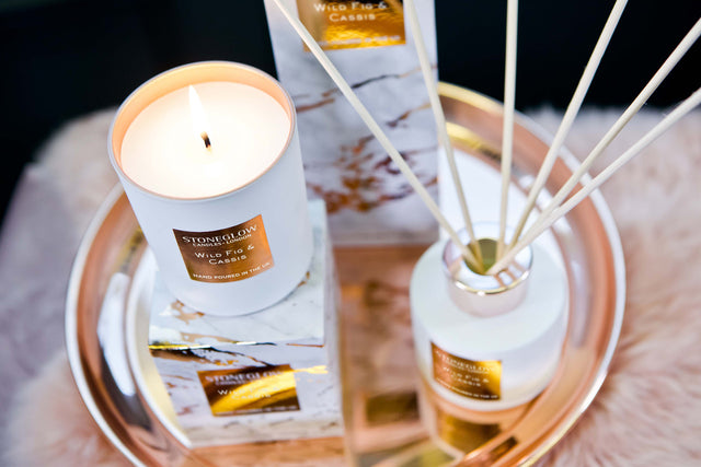 Stoneglow Luna - Wild Fig & Cassis Glass Candle