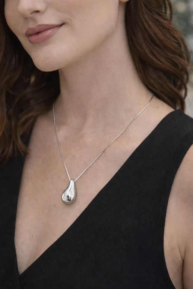 Teardrop Necklace - Silver
