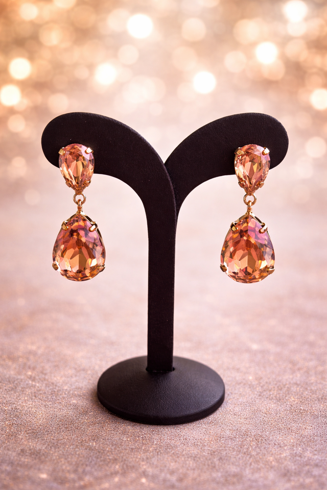 Teardrop Earrings Gold