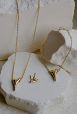 Miss Dee Yellow Gold Small Solid Heart Bracelet