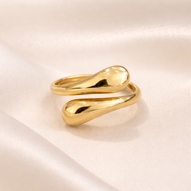Teardrop Ring - Gold