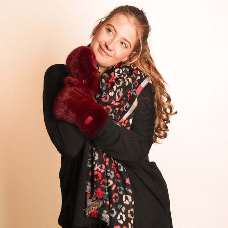 Faux Fur Mitts - Burgundy