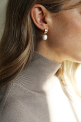 Tutti Freshwater Pearl Earrings - Gold