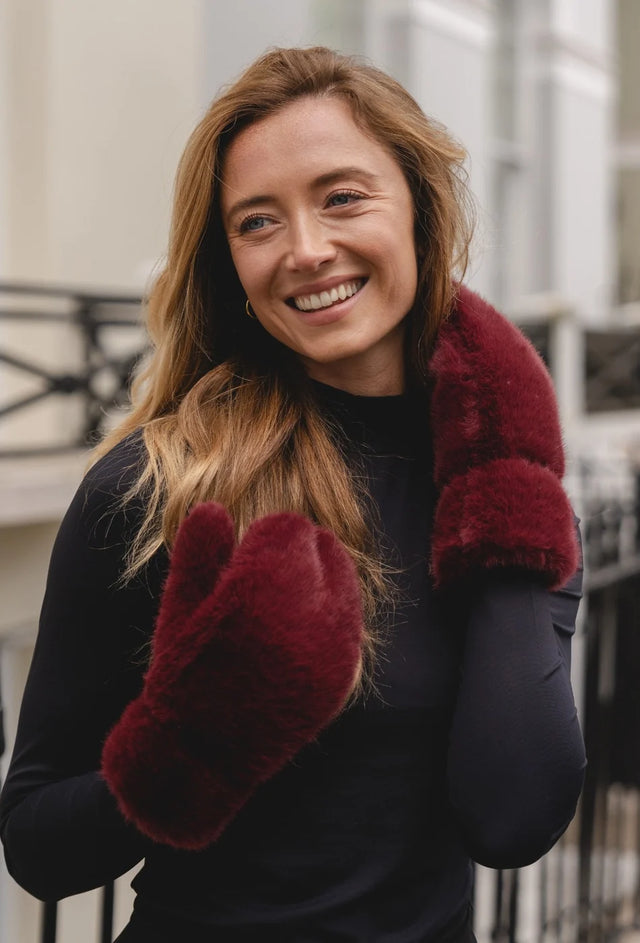 Faux Fur Mitts - Wine