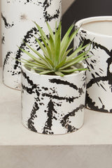 Sorrell Black/White Planter - Small