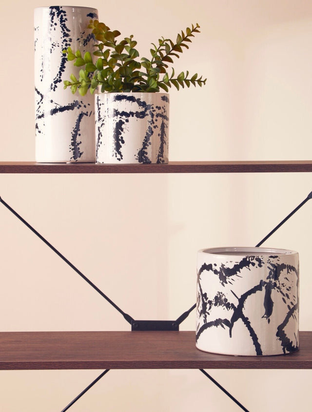 Sorrell Black/White Planter - Large