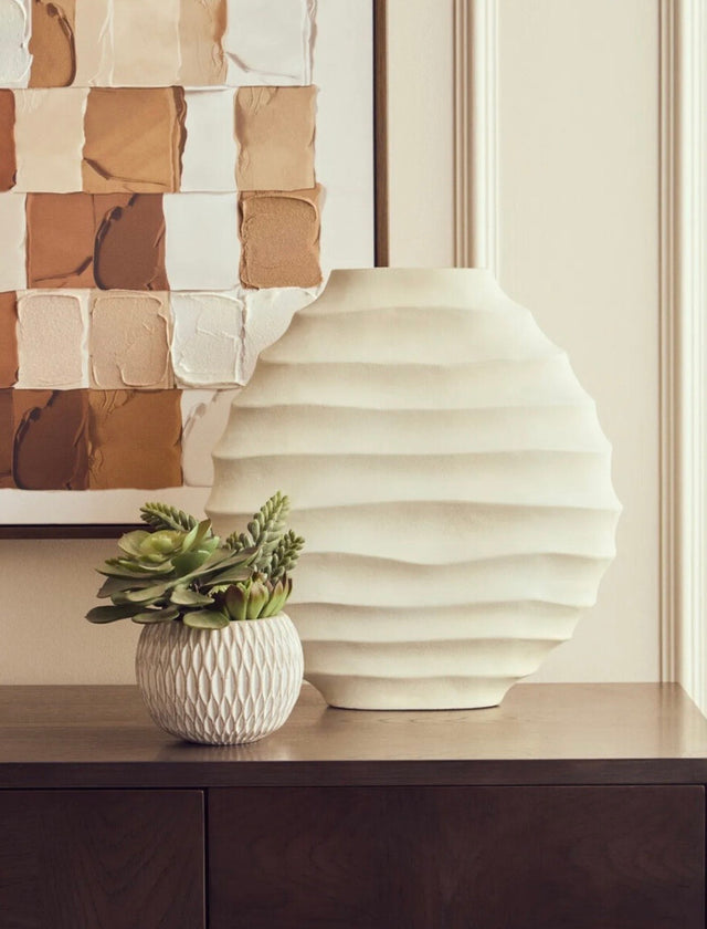 Ivory Rippled Vase - Large