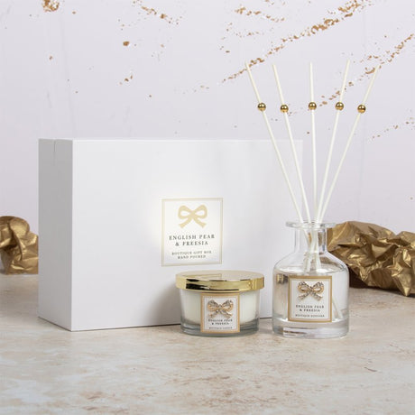 English Pair & Freesia Candle & Diffuser Set