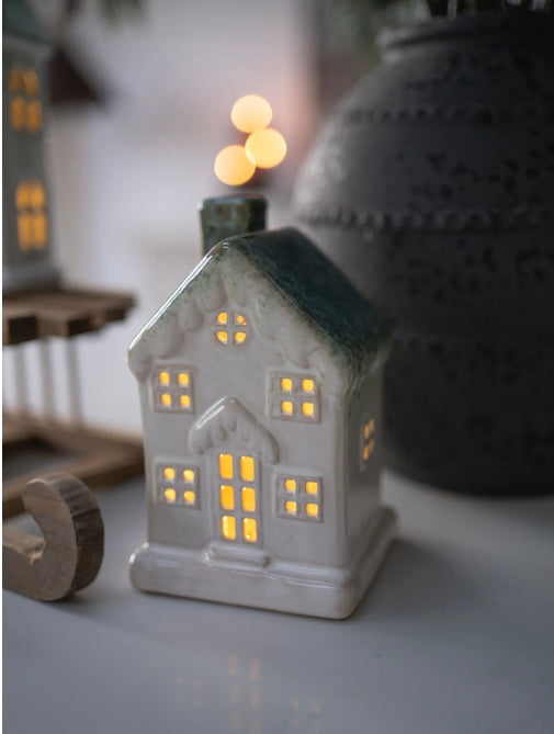 Ceramic light up Frosted Fern Cottage Decoration