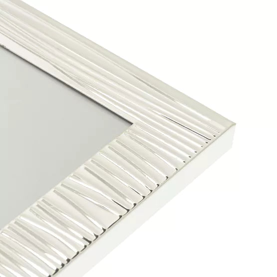 Silver Ripple Textured 5' x 7' Photo Frame