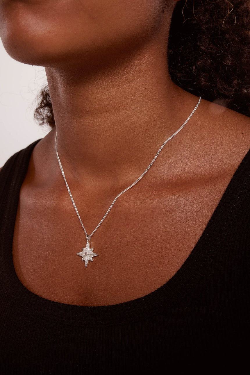 Tutti Faith Star Necklace Silver