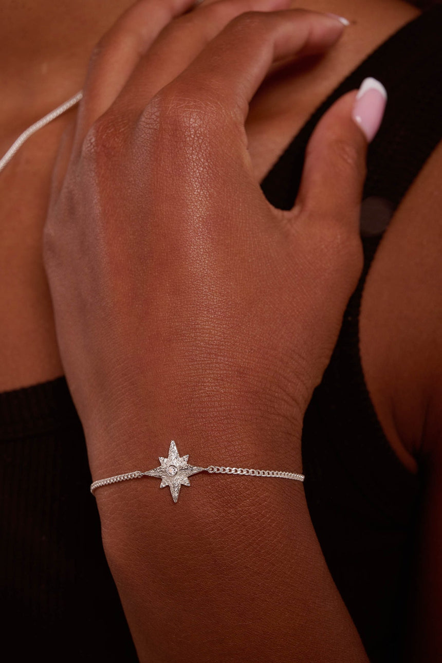 Tutti Faith Star Bracelet Gold