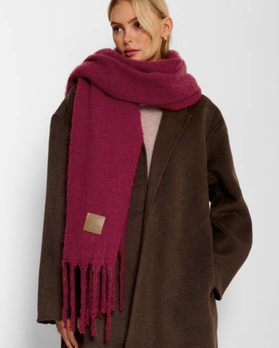 Katie Loxton Recycled Tassel Thick Scarf - Garnet